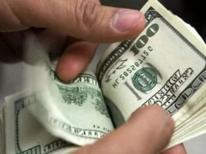 Посадовця Одеської міськради затримали на хабарі