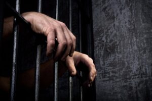 В Одесі в’язня-рецидивіста викрили на шахрайстві: деталі