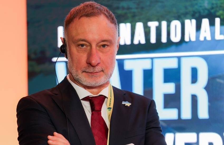 Заступник гендиректора «Київводоканалу» Дмитро Новицький декларує яхту, а його дружина зберігає 60 тис. доларів у польському банку