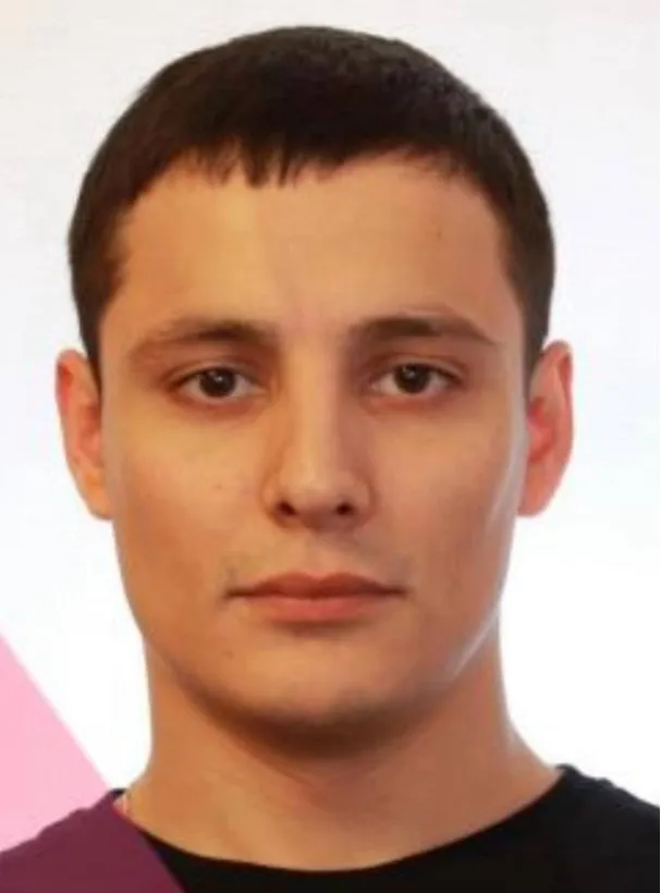 Поліцейський Сергій Мар’янов живе з громадянкою рф, співпрацює з наркозлочинцями і проводить фейкові обшуки 2 Поліцейський Сергій Мар’янов живе з громадянкою рф, співпрацює з наркозлочинцями і проводить фейкові обшуки
