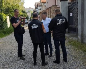 Колишнього начальника ДСНС Івано-Франківщини викрили на незаконній вирубці лісу на понад 7 млн грн