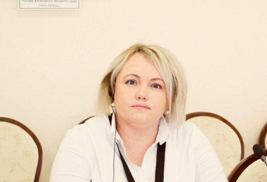 Скандальна суддя-мільйонерка Тетяна Кагановська приховала майно та бізнес свого чоловіка. Вона є в базі “Миротворець” і виправдовувала “беркутівців”
