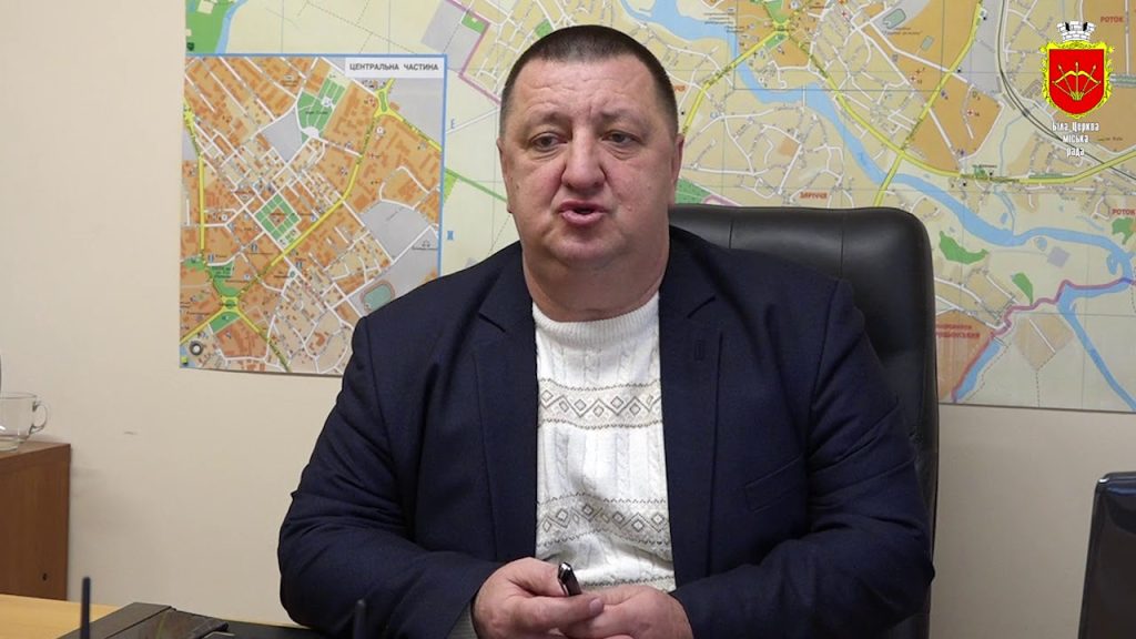 Дружба з “регіоналами”, розпил бюджетних коштів, люксовий одяг і незадеклароване майно. Чим відомий депутат від “Слуги народу” Олександр Поляруш, який відпочиває в Італії під час війни (ФОТО)